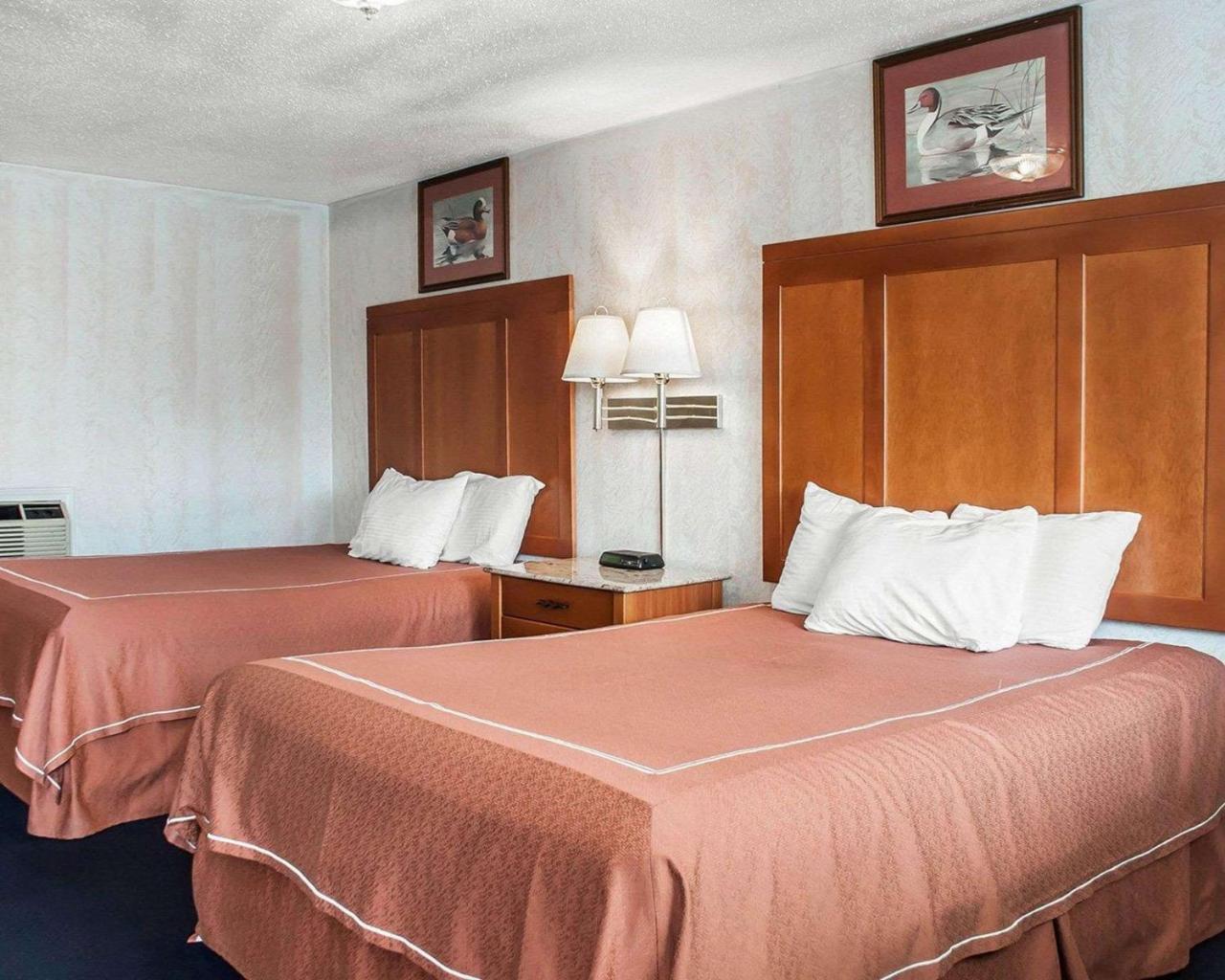 Castle Inn & Suites 나이아가라폴스 외부 사진
